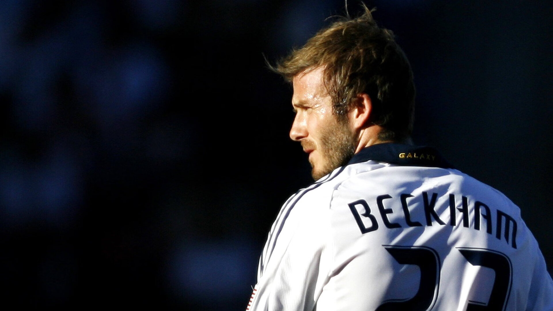 电子竞技足球产业快速崛起，成为新兴体育产业的重要组成部分，电竞足球项目